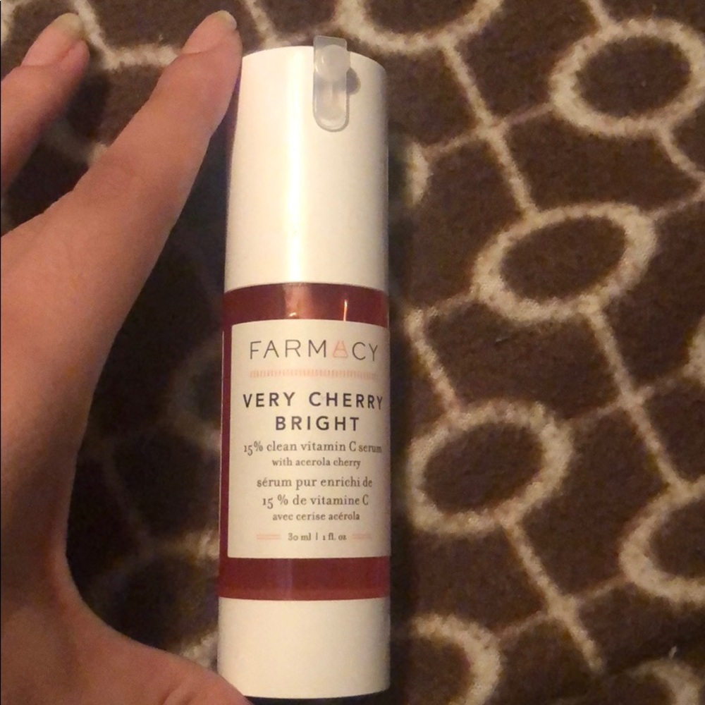 farmacy very cherry bright serum